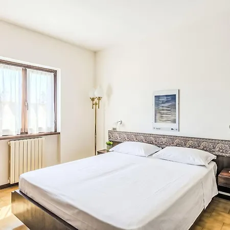 Lidia By Interhome *